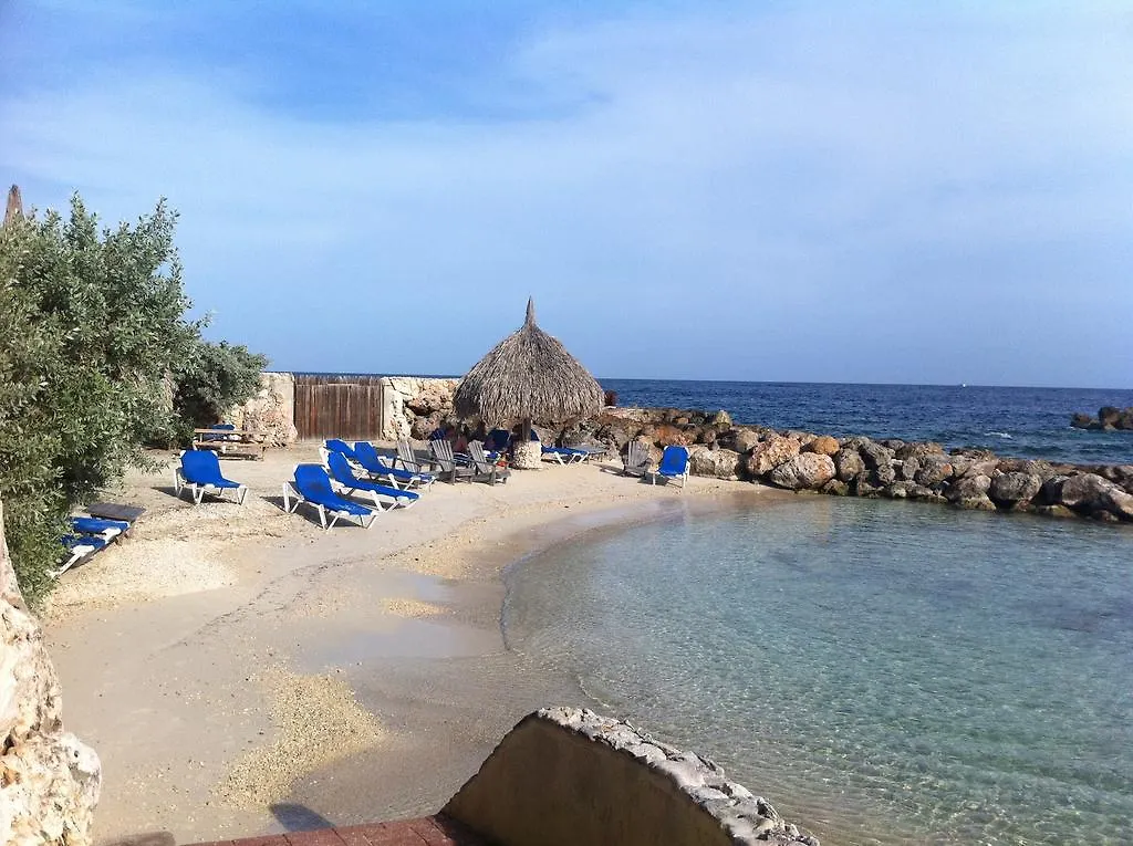 Dolphins Jump@Curacao Ocean Resort 威廉斯塔德 公寓